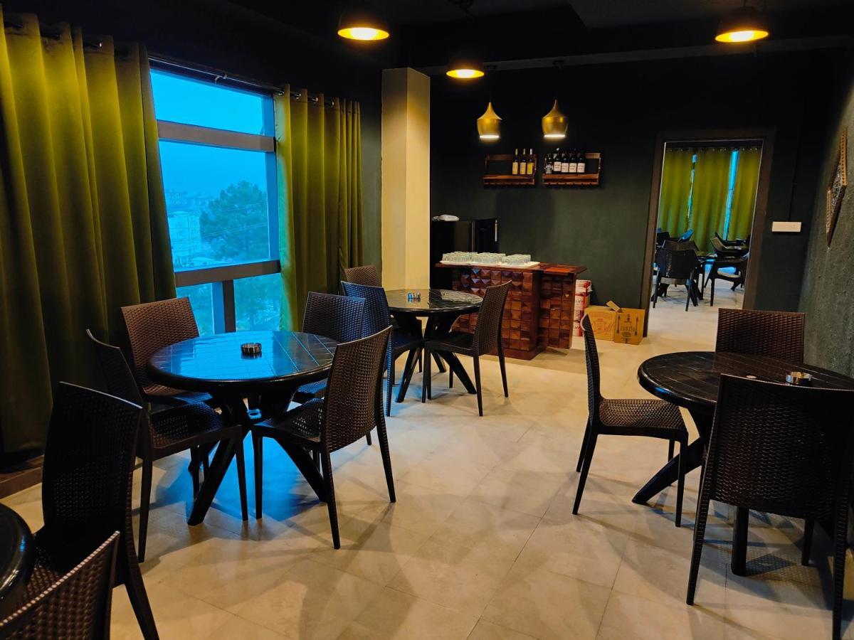 Hotel Acropolis Shillong Eksteriør billede