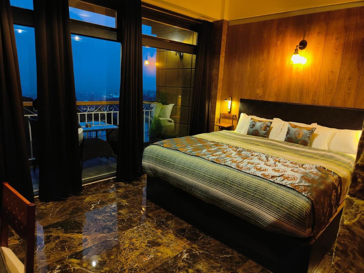 Hotel Acropolis Shillong Eksteriør billede