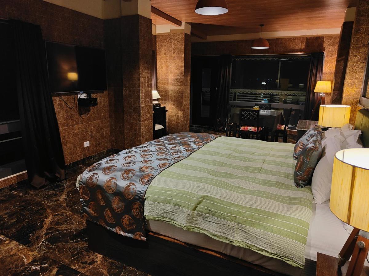 Hotel Acropolis Shillong Eksteriør billede