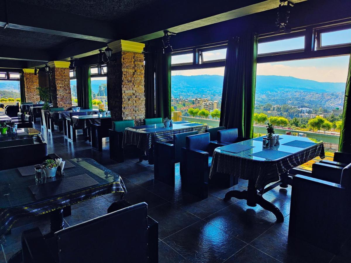 Hotel Acropolis Shillong Eksteriør billede