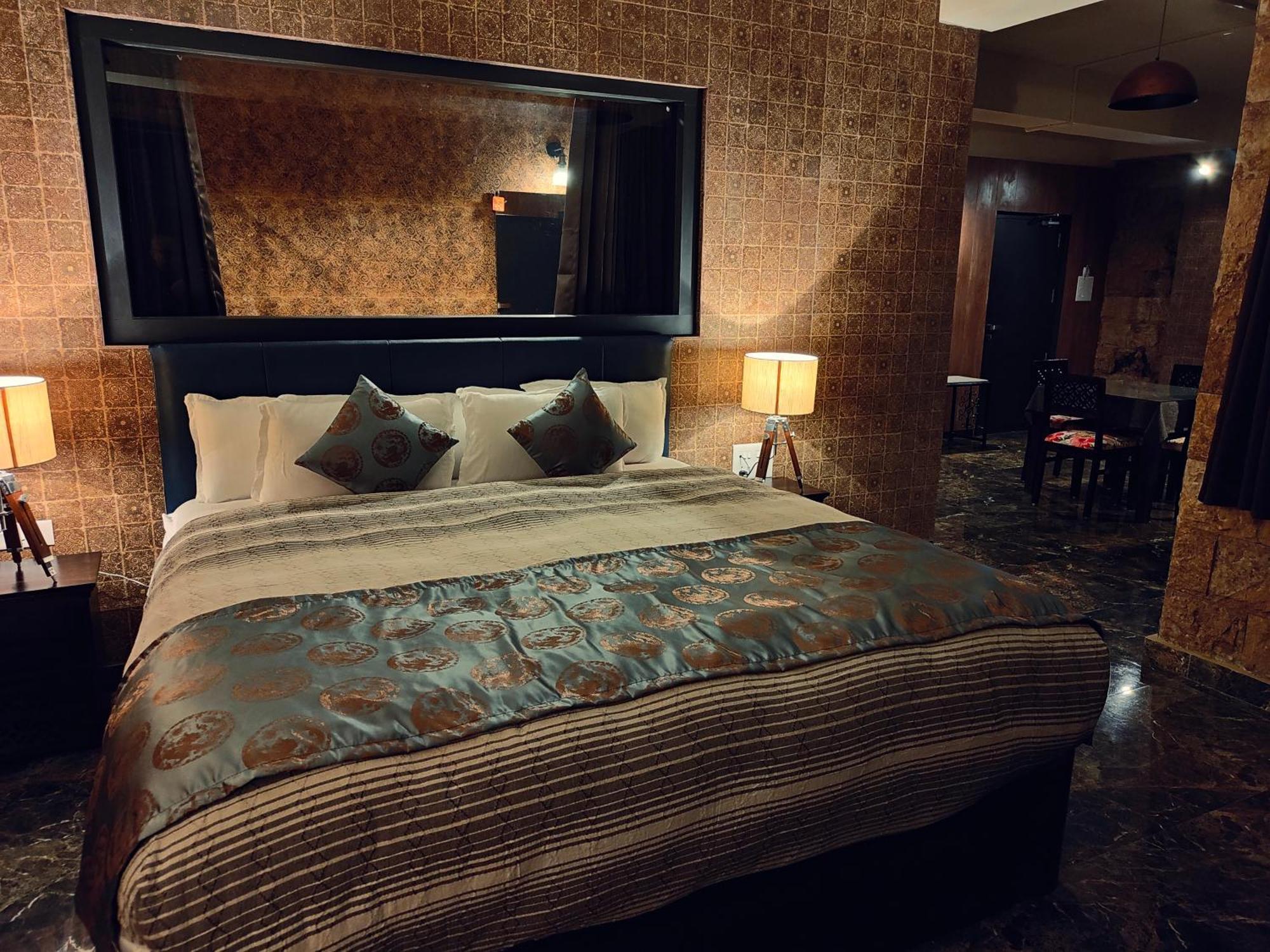 Hotel Acropolis Shillong Eksteriør billede
